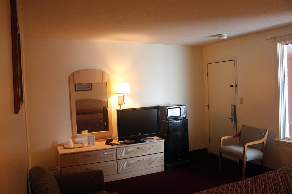 Super 7 Motel Колумбия Экстерьер фото