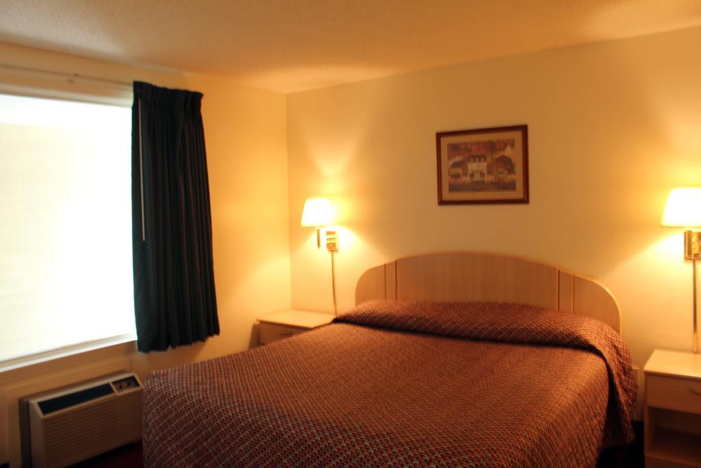 Super 7 Motel Колумбия Номер фото